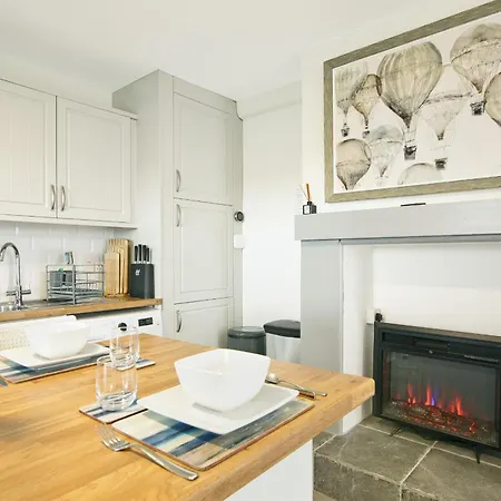 بيت للعطل St. Edwards Hill *