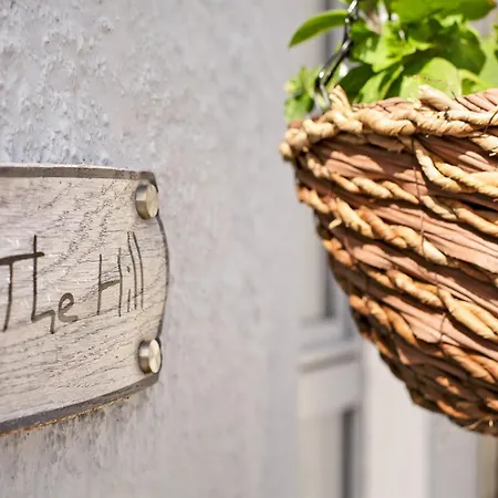 St. Edwards Hill بيت للعطل سلايغو